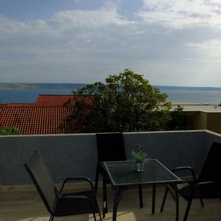 Apartmani Berno Starigrad Paklenica Bagian luar foto