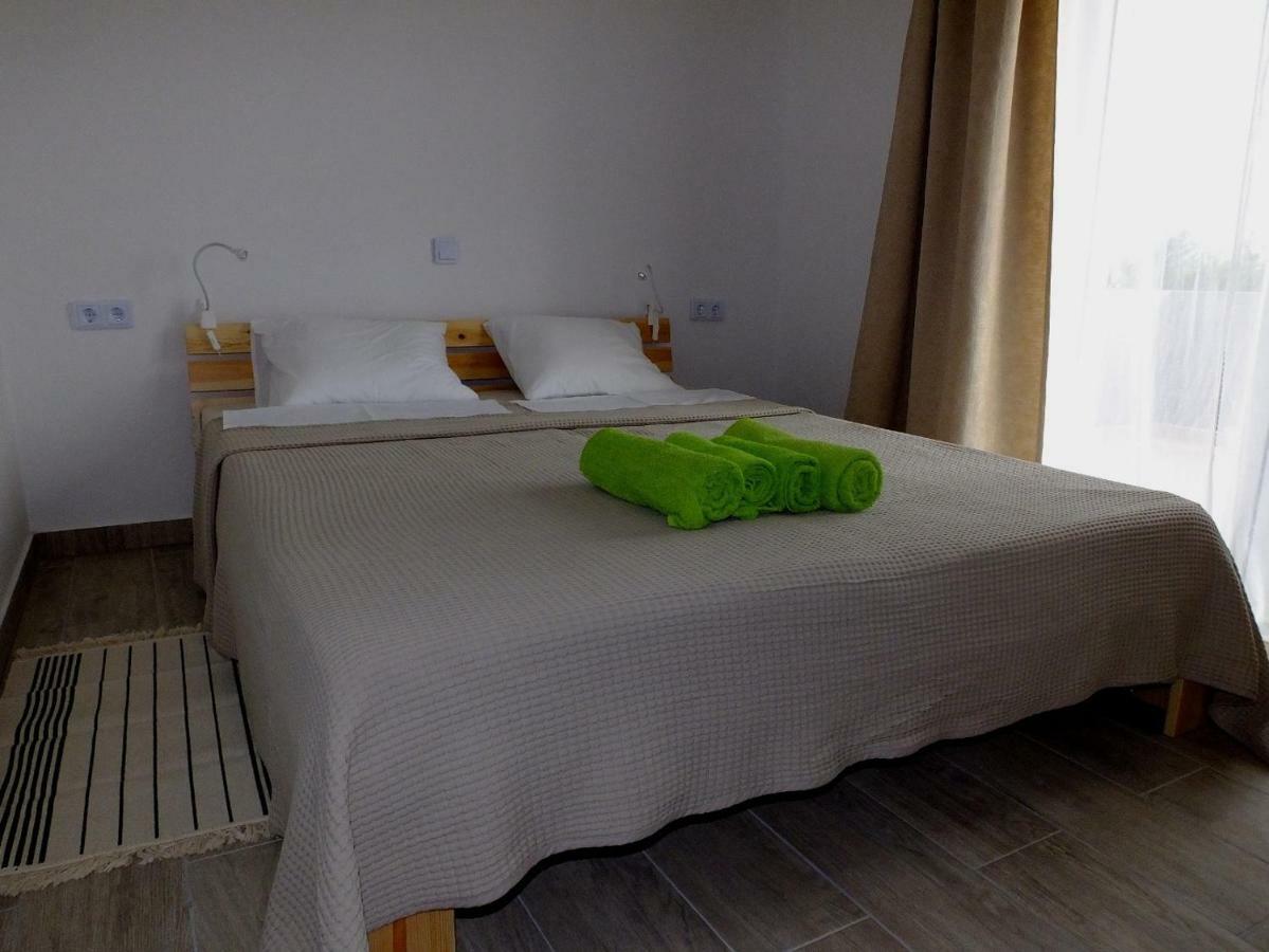 Apartmani Berno Starigrad Paklenica Bagian luar foto