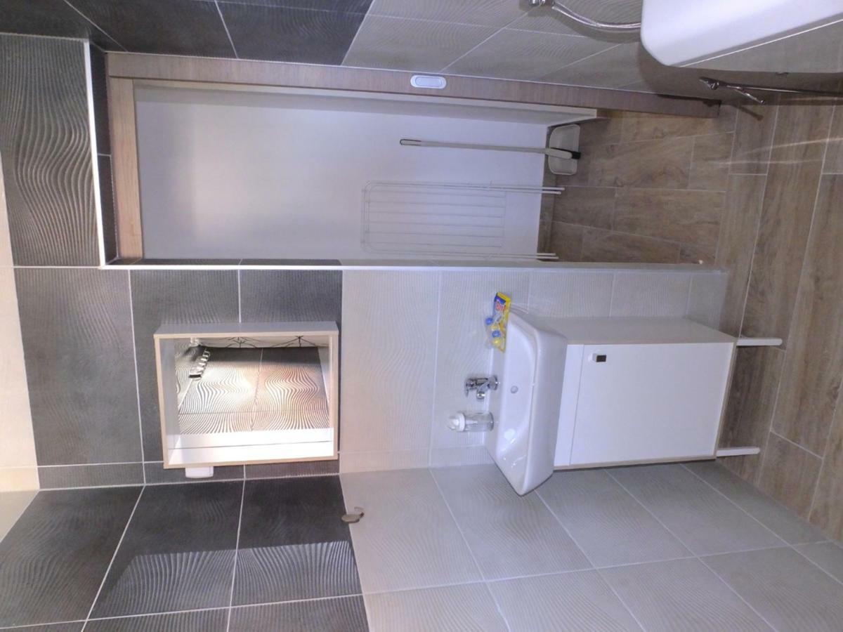 Apartmani Berno Starigrad Paklenica Bagian luar foto