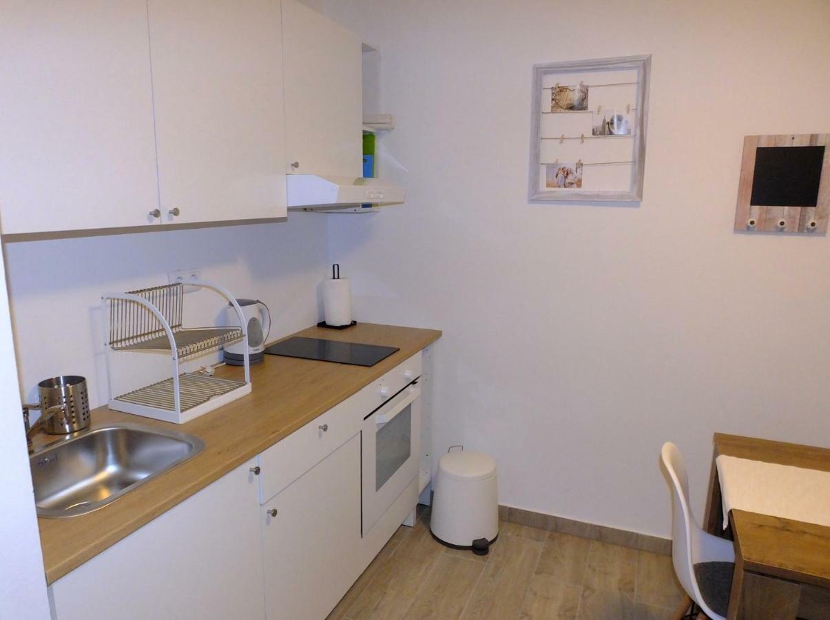 Apartmani Berno Starigrad Paklenica Bagian luar foto