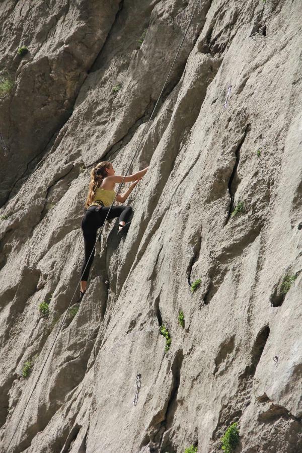 Apartmani Berno Starigrad Paklenica Bagian luar foto