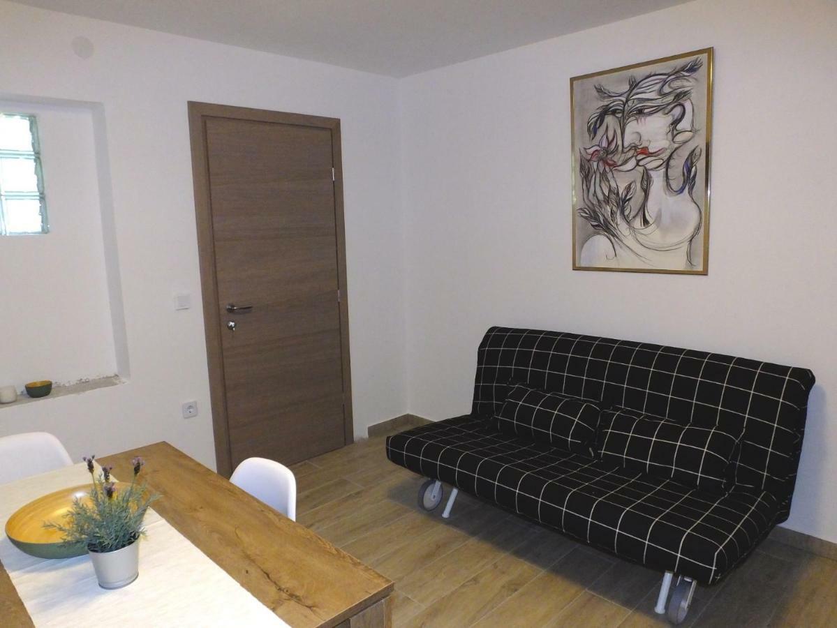 Apartmani Berno Starigrad Paklenica Bagian luar foto