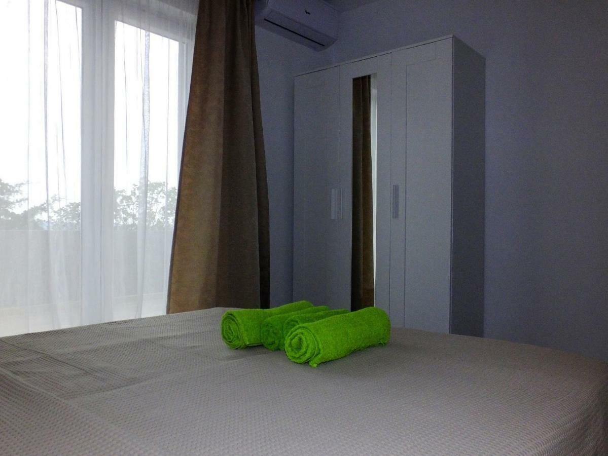 Apartmani Berno Starigrad Paklenica Bagian luar foto